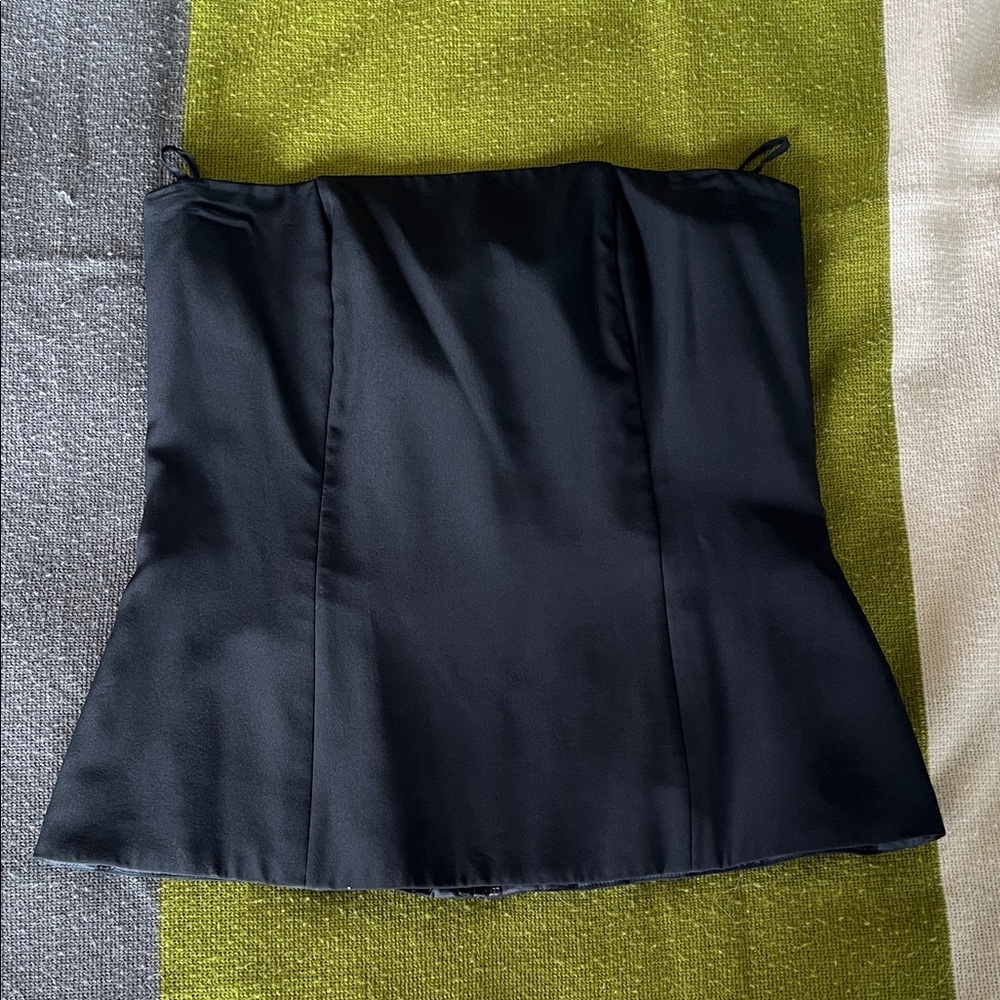 Karl Lagerfeld Black Elegant top size Eu:42 (fits like S/M)